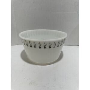 Milk Glass White Mixing Bowl Pour Black Wheat Design Fit Hamilton Beach VTG Rare